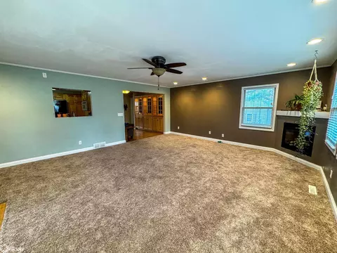 909 3rd Ave SE, Hampton, IA 50441 photo 6