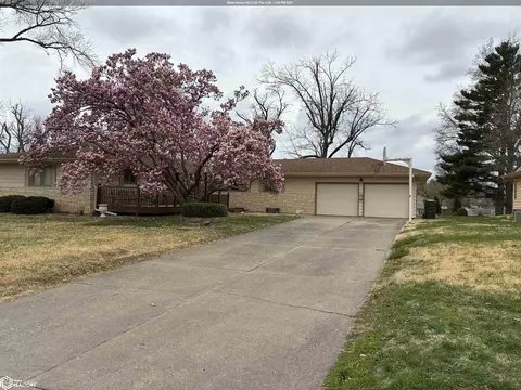 2126 Grand Ave, Keokuk, IA 52632