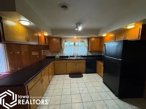 511 S 12th St, Centerville, IA 52544 photo 8