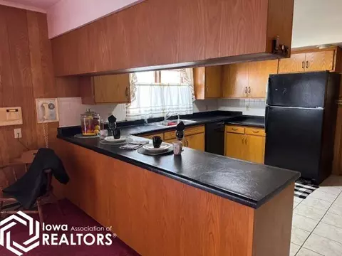 511 S 12th St, Centerville, IA 52544 photo 6