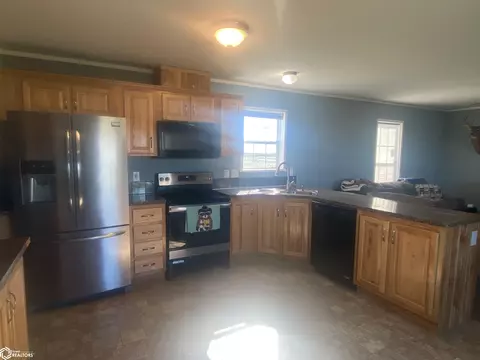 30807 190th St, Bonaparte, IA 52620 photo 13