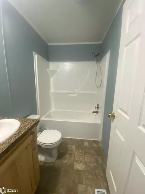 30807 190th St, Bonaparte, IA 52620 photo 21