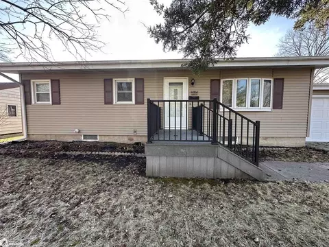 327 Ohio, Iowa Falls, IA 50126