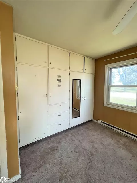 Bedroom - 406 5th St, Bode, IA 50519 photo 2 of 4