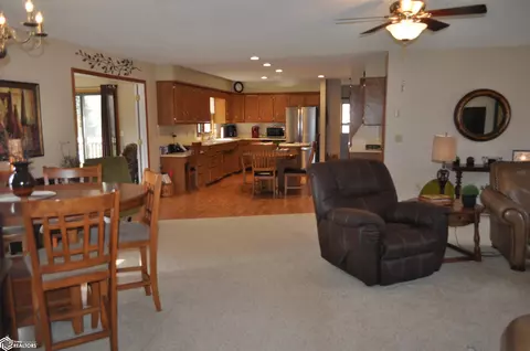 1419 Olive St, Carroll, IA 51401 photo 21