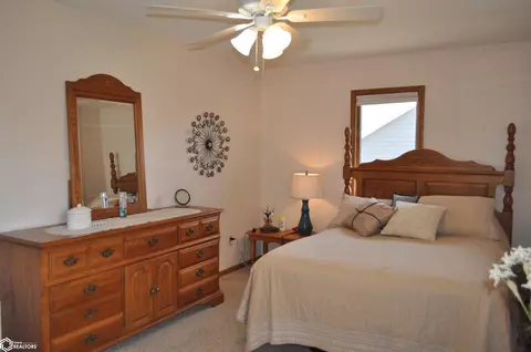 1419 Olive St, Carroll, IA 51401 photo 31