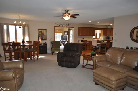 1419 Olive St, Carroll, IA 51401 photo 15