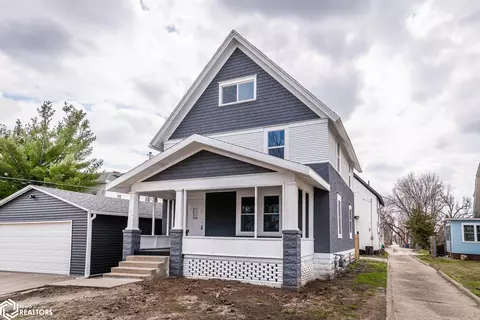 9 12 S 9th St, Marshalltown, IA 50158