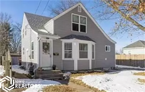 313 E 8th St S, Newton, IA 50208