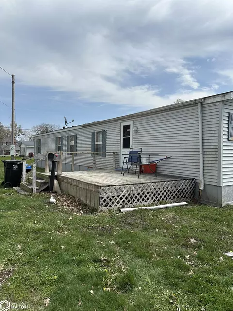 516 S Ward St, Ottumwa, IA 52501