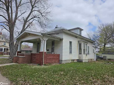 328 N D St, Oskaloosa, IA 52577