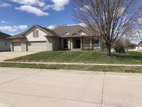 2815 Forest St, Carroll, IA 51401