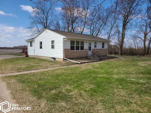 959 410th St, Kensett, IA 50448