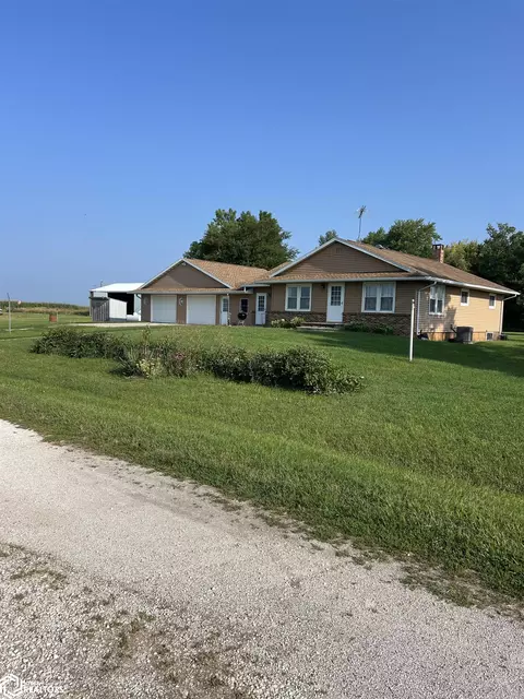 1045 Buchanan Ave, Corwith, IA 50430 photo 5