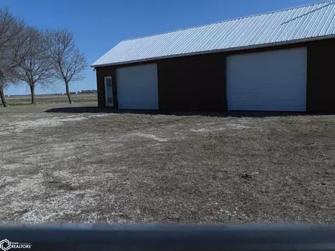 1045 Buchanan Ave, Corwith, IA 50430 photo 11