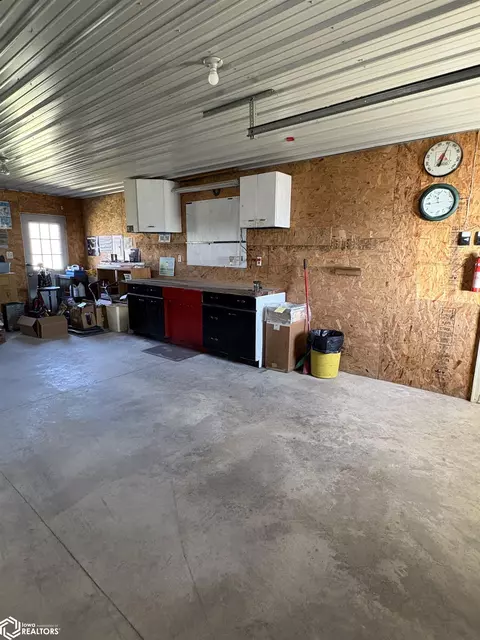 1045 Buchanan Ave, Corwith, IA 50430 photo 47