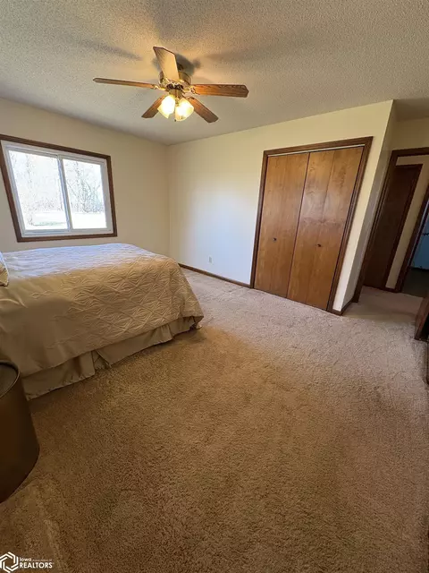 1045 Buchanan Ave, Corwith, IA 50430 photo 31
