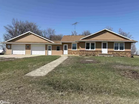 1045 Buchanan Ave, Corwith, IA 50430 photo 2