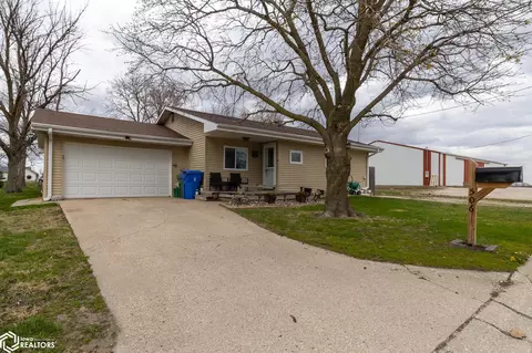 506 E Reed St, Jefferson, IA 50129