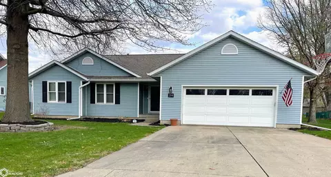 314 E Old Orchard Dr, Mount Pleasant, IA 52641
