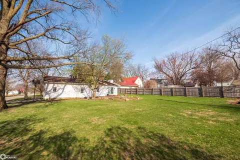 402 E Grundy Ave, Conrad, IA 50621 photo 30