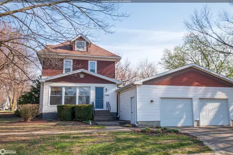 402 E Grundy Ave, Conrad, IA 50621
