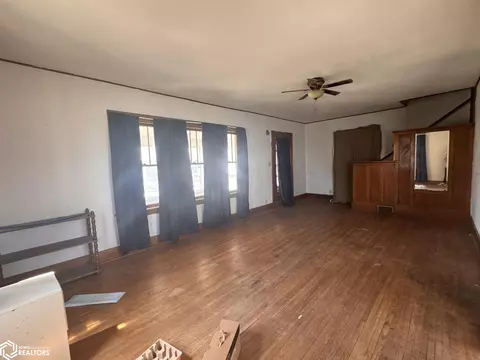 Living - 505 Park Ave, Lorimor, IA 50149 photo 2 of 3