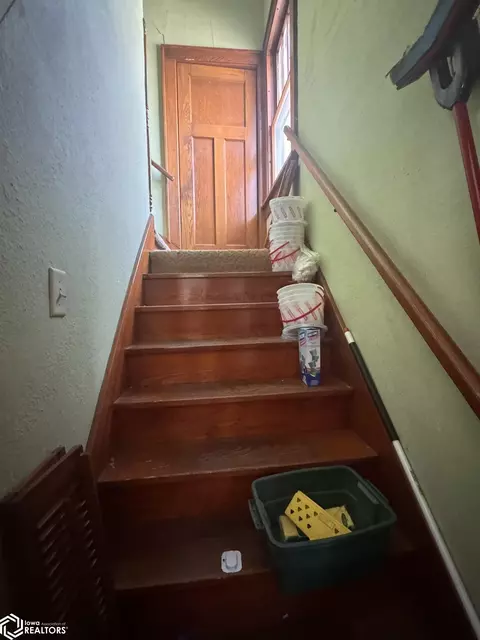 Entry Way - 505 Park Ave, Lorimor, IA 50149 photo 1 of 2