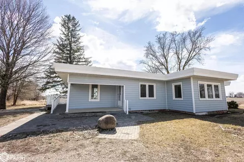 24807 Nettle Ave # -B, Mason City, IA 50401