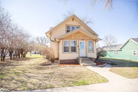 108 W Center St, Bancroft, IA 50517