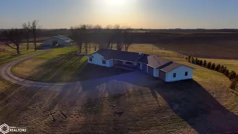 14274 470th St, Scarville, IA 50473