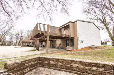 2700 N Shore Dr D7 #D 7, Clear Lake, IA 50428