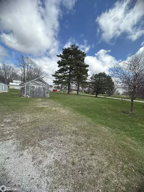 334 E South St, Manly, IA 50456