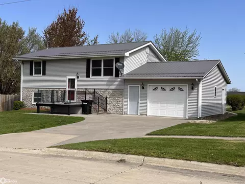 412 W Front St, Wayland, IA 52654