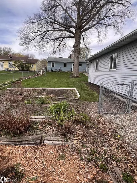 Exterior - 210 S 24th St, Denison, IA 51442 photo 4 of 5