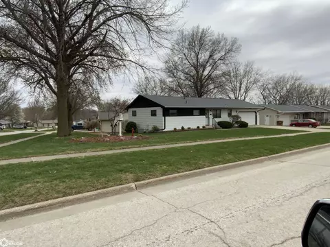 Exterior - 2317 Frontier Rd, Denison, IA 51442 photo 1 of 4