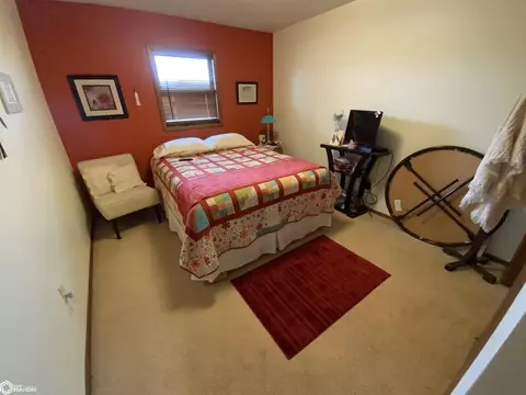 Bedroom - 2317 Frontier Rd, Denison, IA 51442 photo 1 of 3