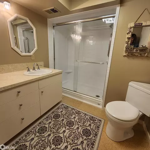 213 E Baker St, Avoca, IA 51521 photo 45