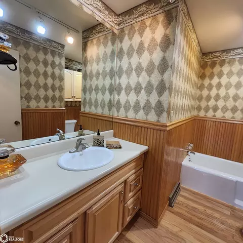 213 E Baker St, Avoca, IA 51521 photo 30