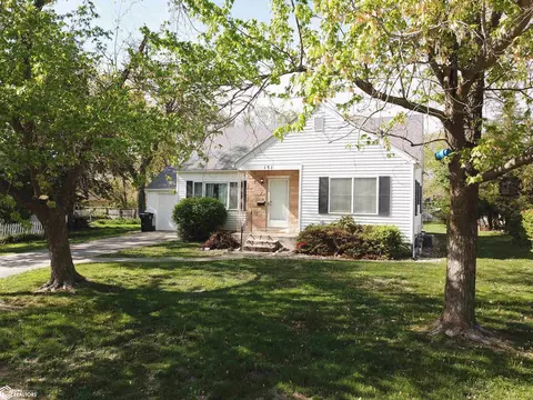 151 W Alta Vista St, Ottumwa, IA 52501