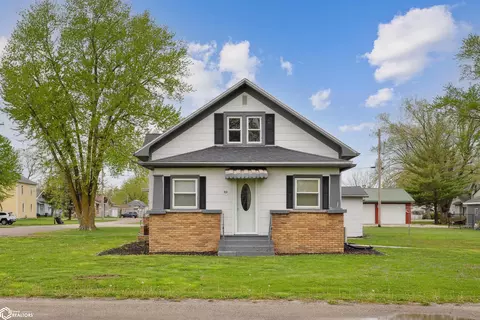 202 Lynn St, Donnellson, IA 52625