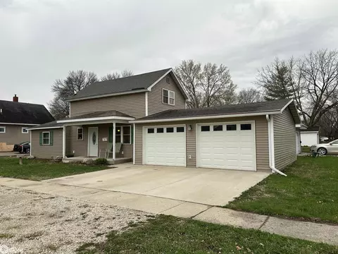 208 N 11th St, Northwood, IA 50459