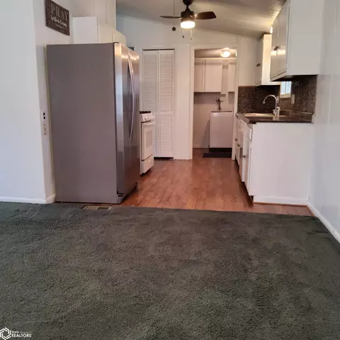 Kitchen - 754 S Pine St, Avoca, IA 51521 photo 5 of 5