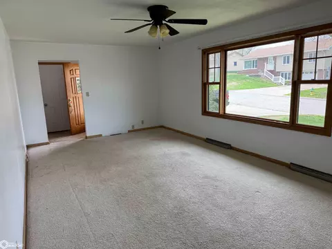 Living - 1844 Benjamin St, Carroll, IA 51401 photo 2 of 2