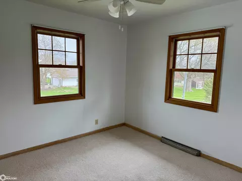 Bedroom - 1844 Benjamin St, Carroll, IA 51401 photo 3 of 3