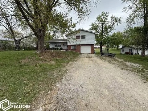 315 E Franklin St, Centerville, IA 52544 photo 1