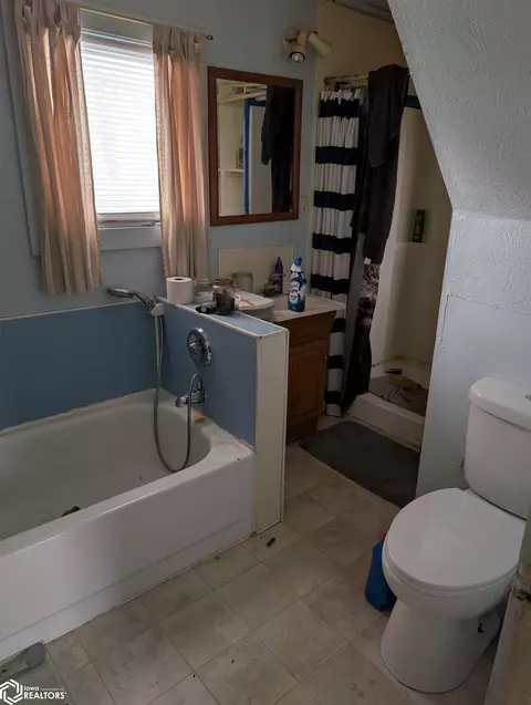 12 14 College Ave, Bode, IA 50519 photo 17
