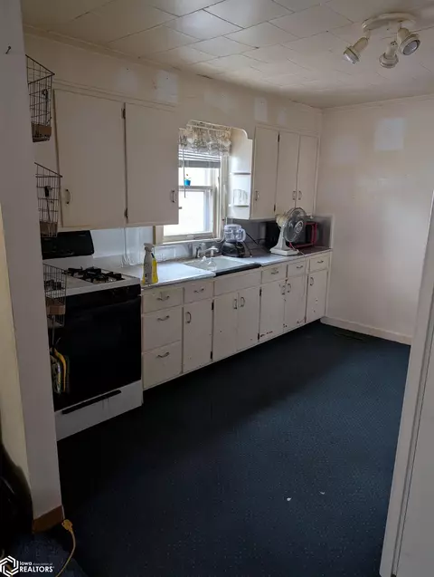 12 14 College Ave, Bode, IA 50519 photo 14