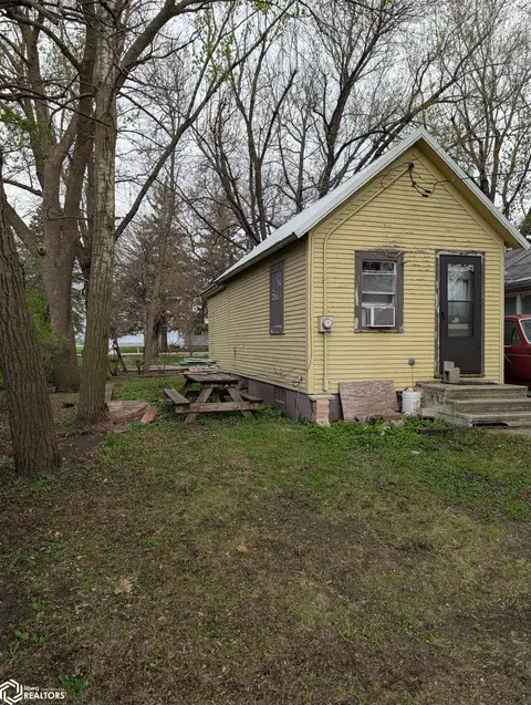 12 14 College Ave, Bode, IA 50519 photo 9