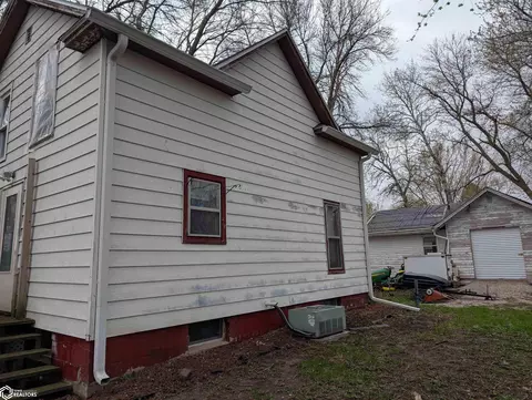 12 14 College Ave, Bode, IA 50519 photo 4